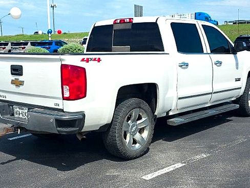 Used 2018 Chevrolet Silverado 1500 LTZ w/ Texas Edition AWD/4WD image 3