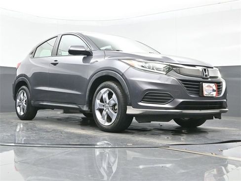 Certified 2021 Honda HR-V LX image 29