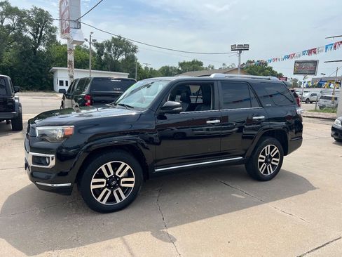 Used 2016 Toyota 4Runner Limited AWD/4WD image 2
