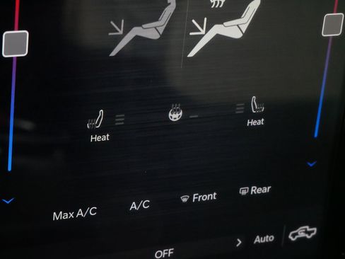 Certified 2024 RAM 1500 Big Horn image 29