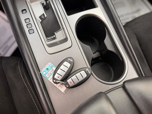 Used 2023 Nissan Murano S image 19