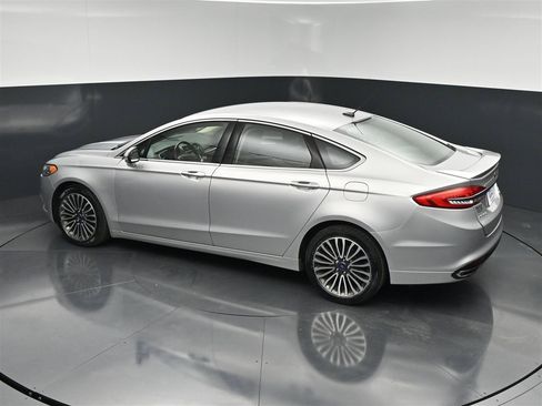 Used 2018 Ford Fusion Titanium AWD/4WD image 26
