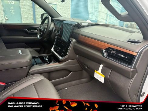 New 2026 GMC Yukon Denali w/ Advanced Technology Package AWD/4WD image 38