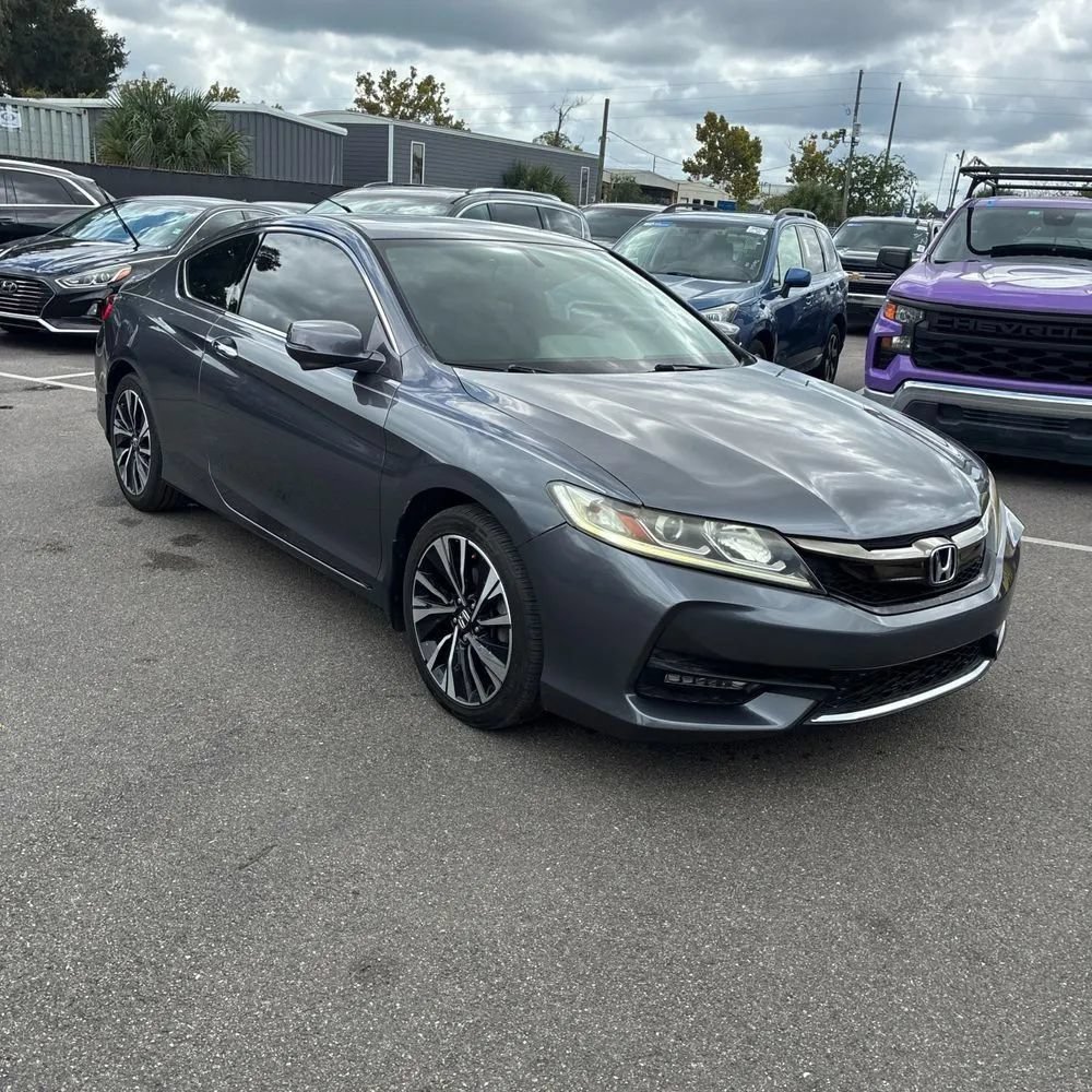 Used 2017 Honda Accord EX-L image 12