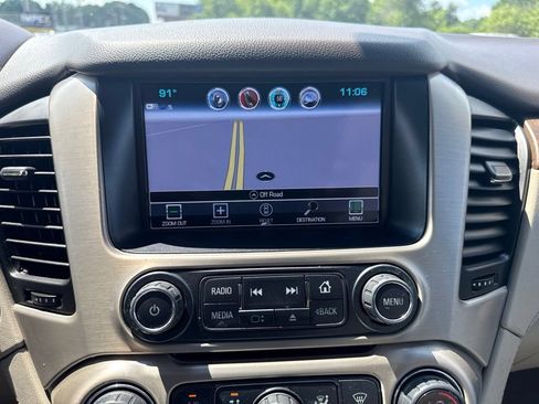 Used 2018 GMC Yukon Denali AWD/4WD image 12