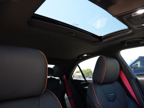 Certified 2026 Cadillac CT4 V RWD image 26