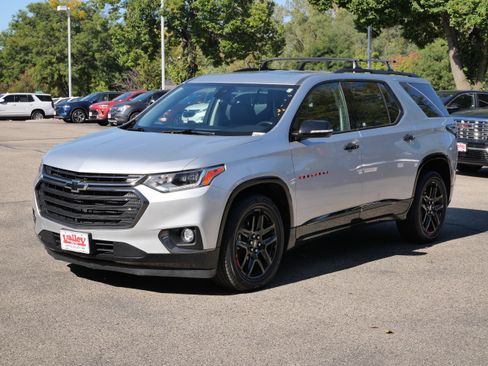 Used 2019 Chevrolet Traverse Premier w/ Redline Edition image 4