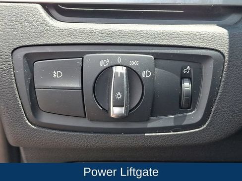 Used 2018 BMW X1 xDrive28i AWD/4WD image 9