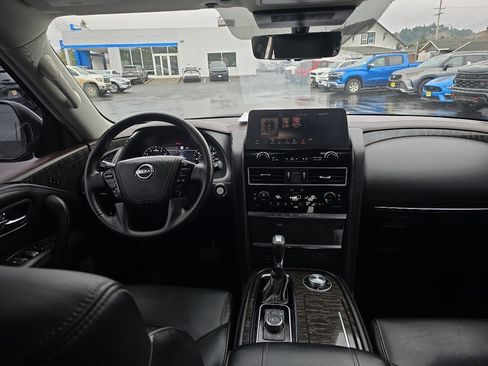 Used 2023 Nissan Armada Platinum w/ Captain's Chairs Package image 24
