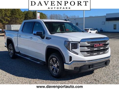New 2026 GMC Sierra 1500 SLE w/ X31 Off-Road Package image 1