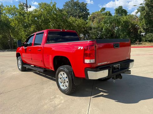 Used 2012 GMC Sierra 2500 SLT w/ SLT Convenience Package RWD image 4