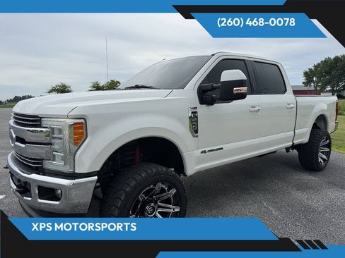 Used 2017 Ford F250 Lariat w/ Lariat Ultimate Package AWD/4WD image 1