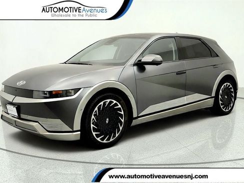 Used 2023 Hyundai Ioniq 5 Limited AWD/4WD image 1