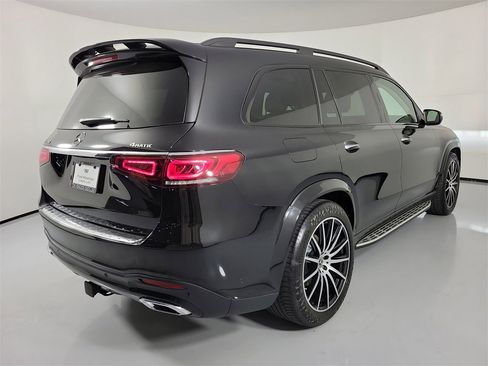 Used 2022 Mercedes-Benz GLS 450 4MATIC image 4