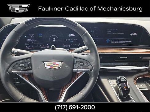 Used 2024 Cadillac Escalade ESV Premium Luxury w/ Performance Package AWD/4WD image 19