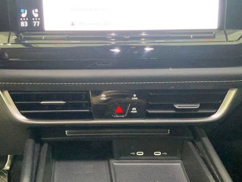 Certified 2024 Volkswagen Atlas SE AWD/4WD image 19