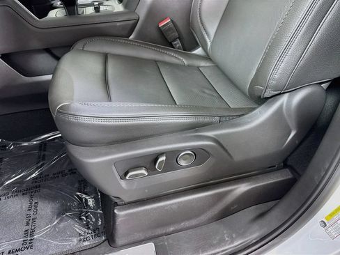 New 2026 GMC Sierra 1500 Denali AWD/4WD image 19