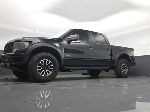 Used 2013 Ford F150 Raptor w/ Luxury Equipment Group image 47