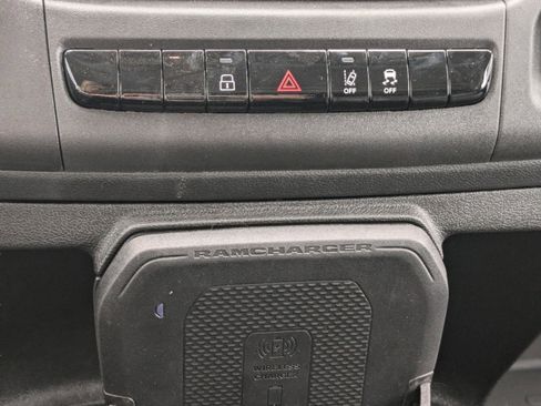 New 2025 RAM ProMaster 3500 w/ Quick Order Package 22H SLT+ image 23