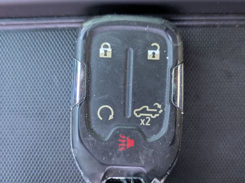 Used 2021 Chevrolet Silverado 2500 High Country w/ Z71 Off-Road Package image 36