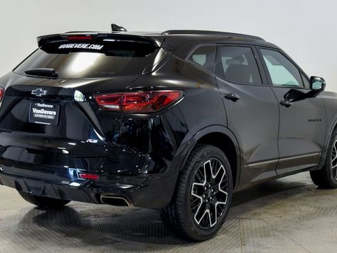 Used 2024 Chevrolet Blazer RS w/ Enhanced Convenience Package FWD image 11
