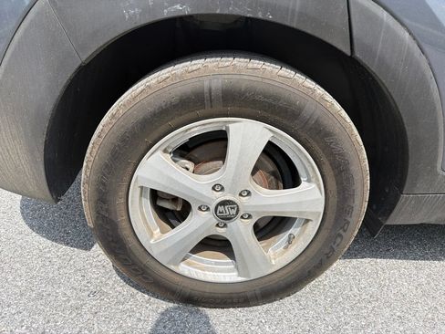 Used 2021 Hyundai Tucson Value AWD/4WD image 12