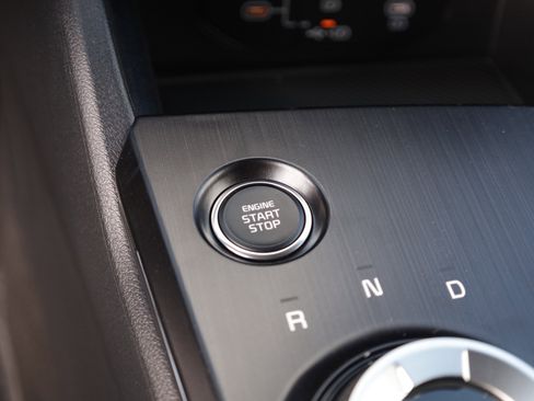 New 2026 Kia Sportage LX FWD image 13