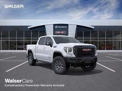 New 2026 GMC Sierra 1500 AT4X w/ LPO, Black Badging Package