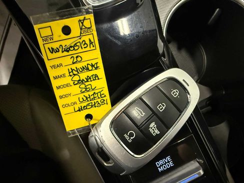Used 2020 Hyundai Sonata SEL w/ Premium + Sunroof Package FWD image 38