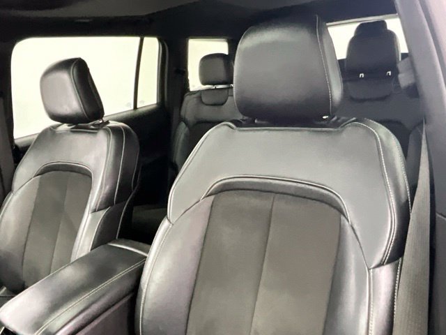 Used 2022 Jeep Grand Cherokee L Laredo AWD/4WD image 6