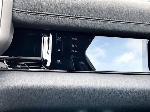 New 2026 RAM 1500 Laramie AWD/4WD image 17
