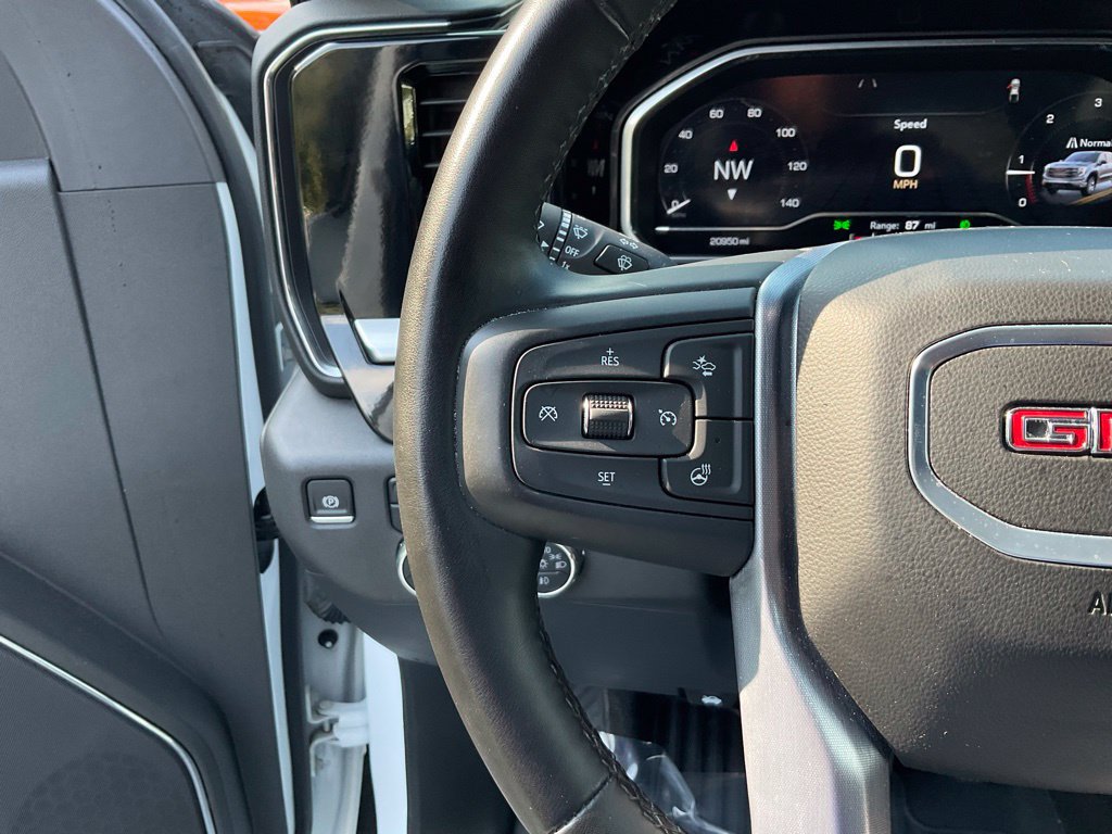 Used 2024 GMC Sierra 1500 Elevation AWD/4WD image 11