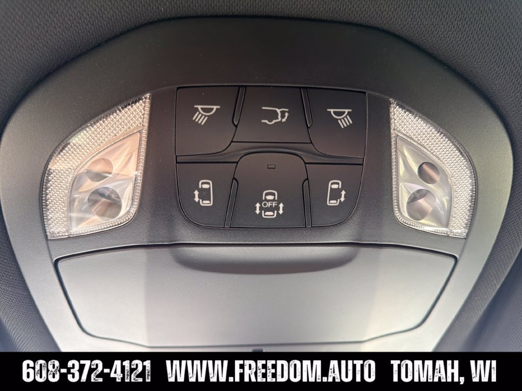 New 2027 Chrysler Pacifica Select AWD/4WD image 22