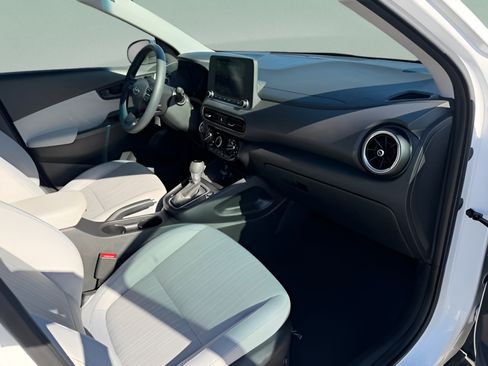 Used 2023 Hyundai Kona SEL FWD image 29