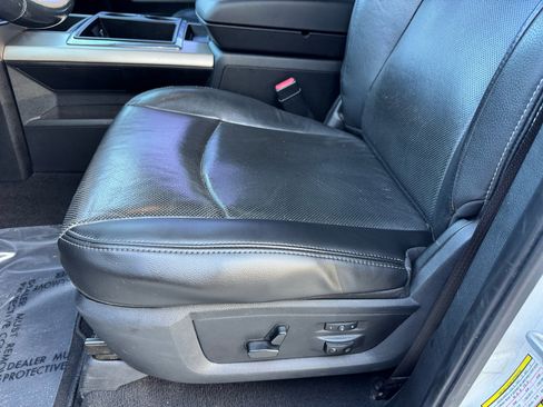 Used 2013 RAM 2500 Laramie w/ Convenience Group image 13