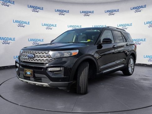 Used 2022 Ford Explorer Limited w/ Equipment Group 301A RWD image 11