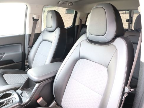 Used 2020 Chevrolet Colorado Z71 image 29