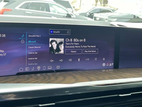 Used 2025 Cadillac Escalade Sport Platinum w/ LPO, ONYX Package image 34