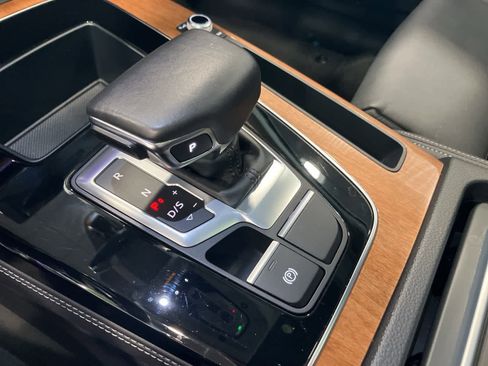 Used 2023 Audi Q5 2.0T Prestige w/ Prestige Package image 22