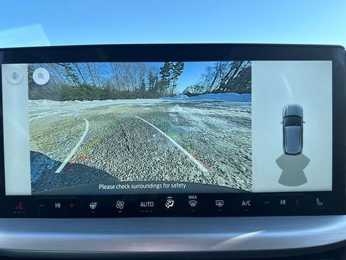 Used 2025 Ford Escape Platinum image 32