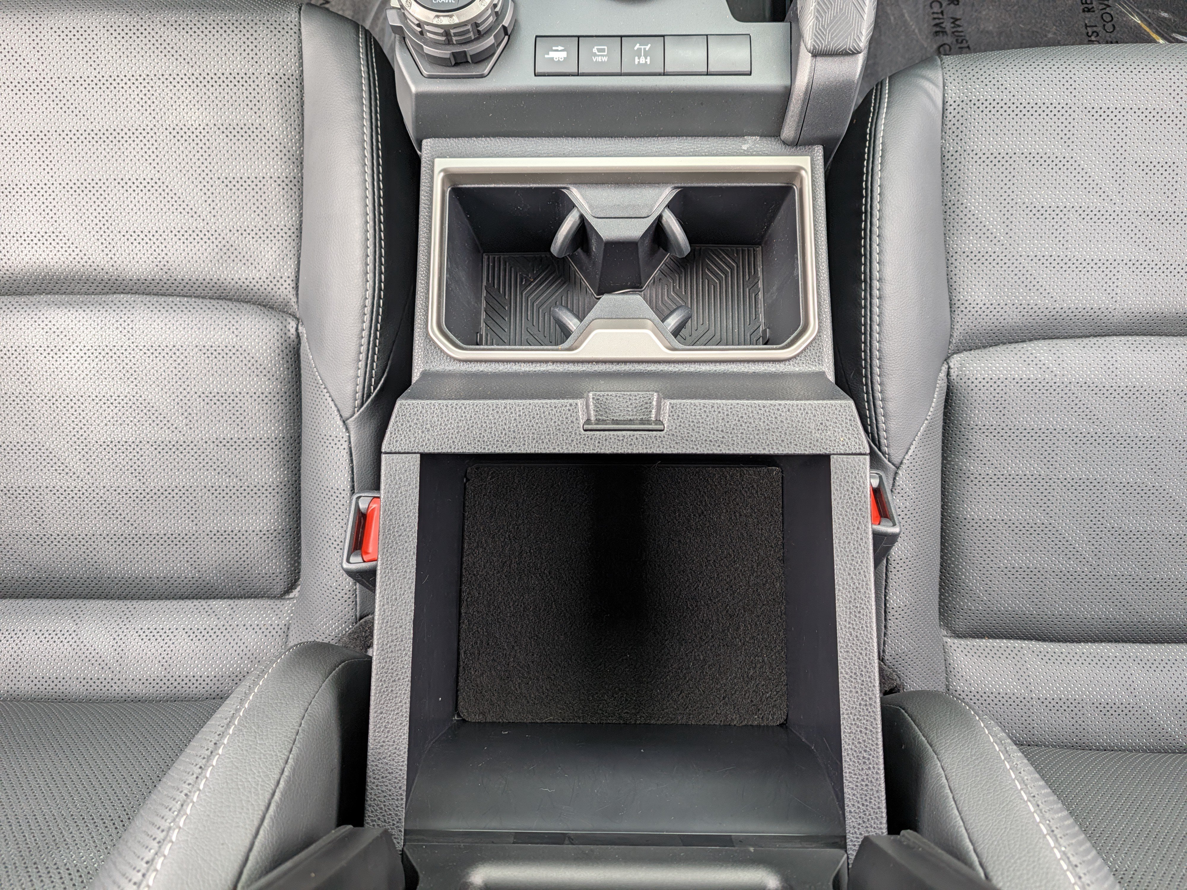 Certified 2025 Toyota 4Runner TRD Off-Road Premium w/ Tow Technology Package AWD/4WD image 36