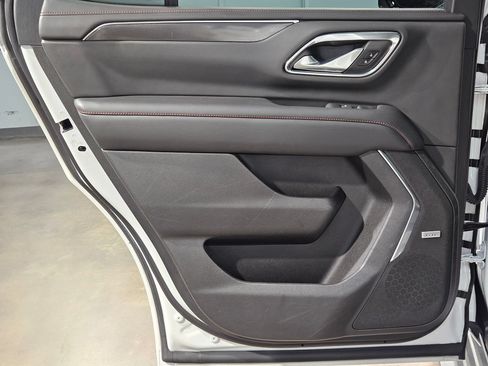 Used 2022 Chevrolet Tahoe RST w/ Sport Performance Package AWD/4WD image 35