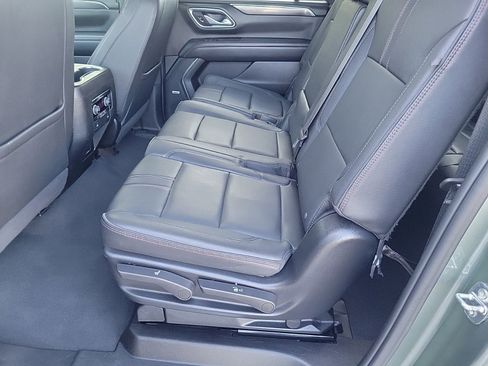 Used 2024 Chevrolet Suburban RST image 17