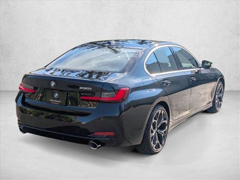 Used 2025 BMW 330i Sedan w/ Premium Package image 2