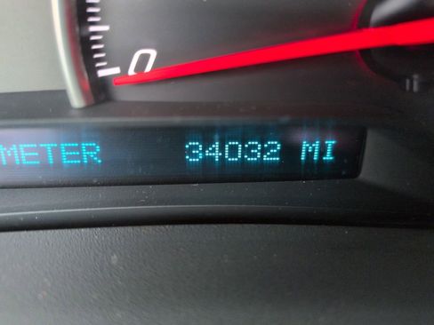 Used 2006 Chevrolet Corvette Convertible w/ Preferred Equipment Group image 17