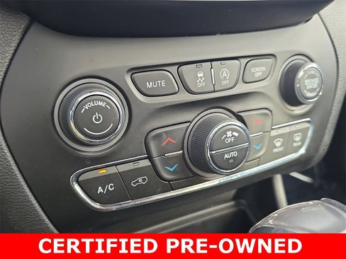 Certified 2021 Jeep Cherokee Limited w/ Elite Package image 22