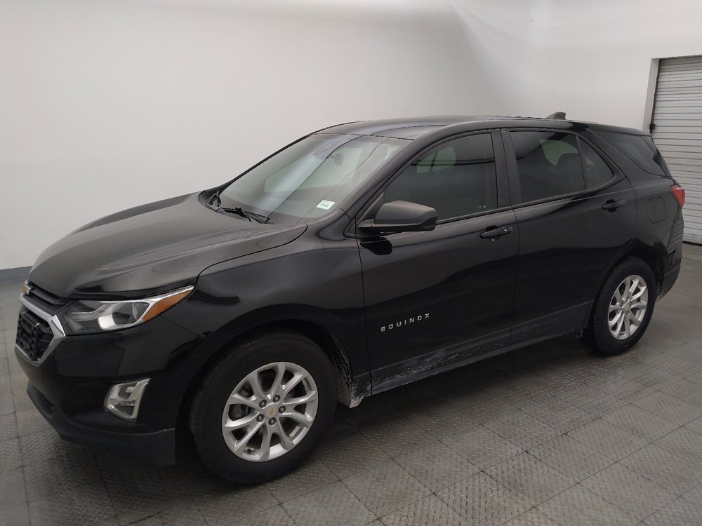 Used 2021 Chevrolet Equinox LS FWD image 2