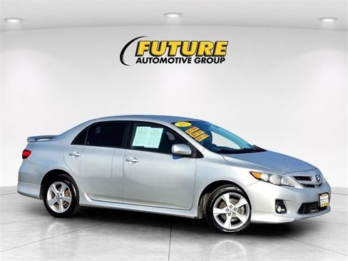 Used 2013 Toyota Corolla image 4