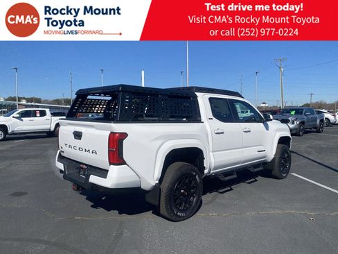 New 2026 Toyota Tacoma SR5 AWD/4WD image 7