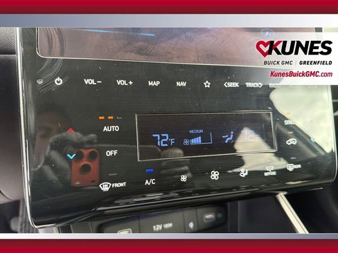 Used 2024 Hyundai Tucson Limited image 26